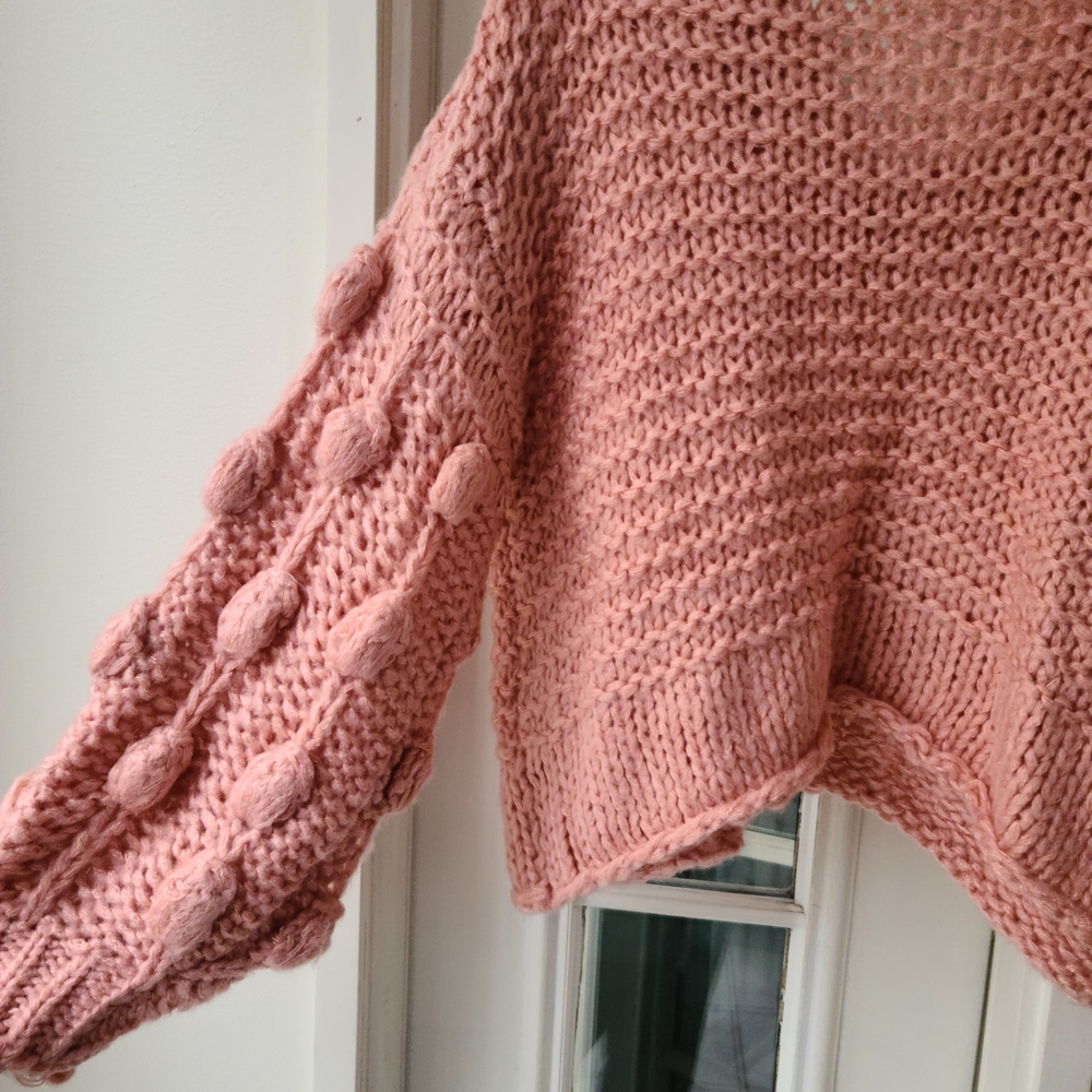Chunky Knit Pink Sweater - Picture 4 of 4